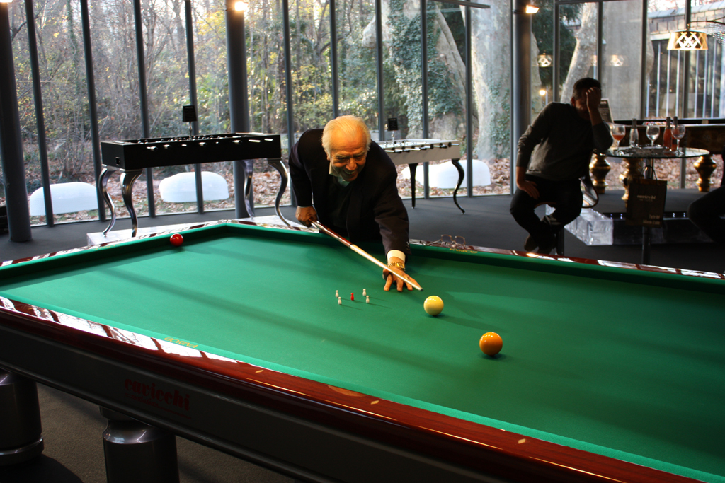 Rik di Rik e Gian che prova il biliardo EVOLUTION